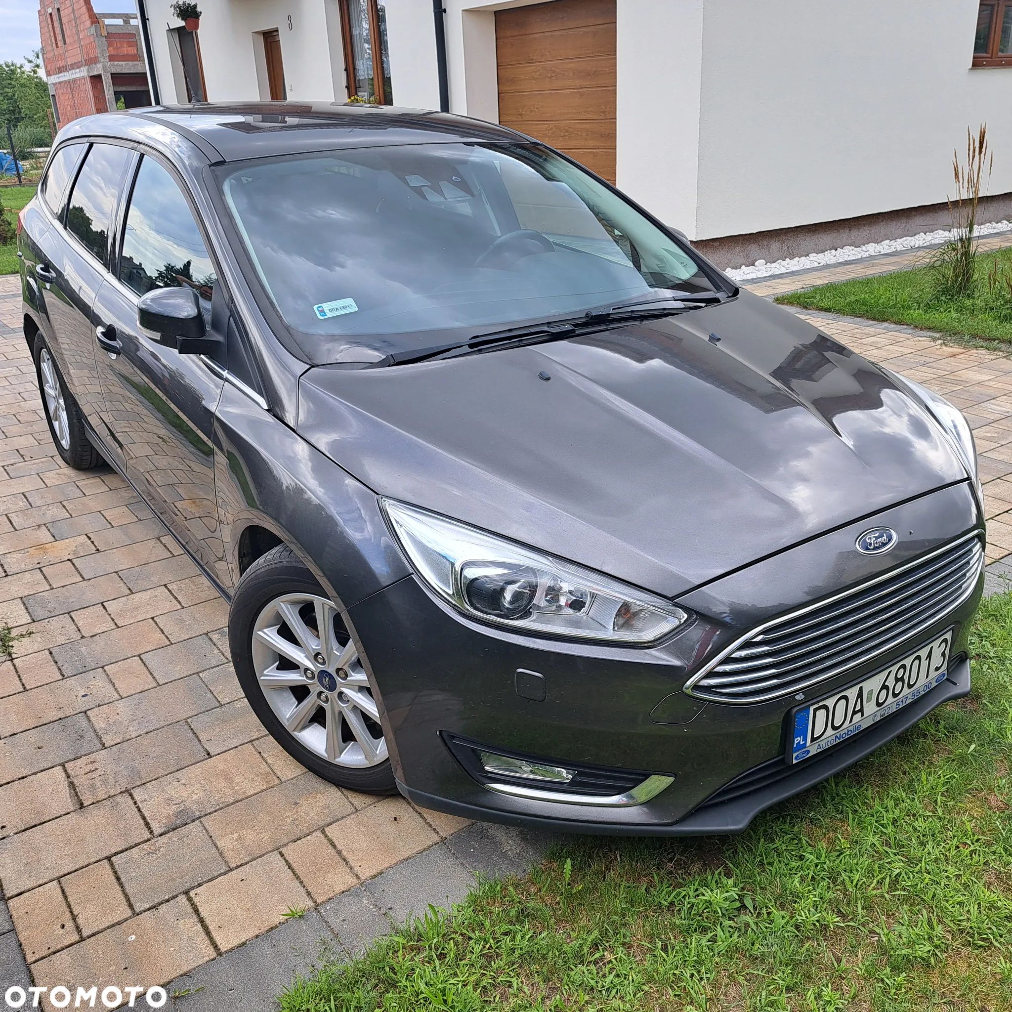 Ford Focus - 1