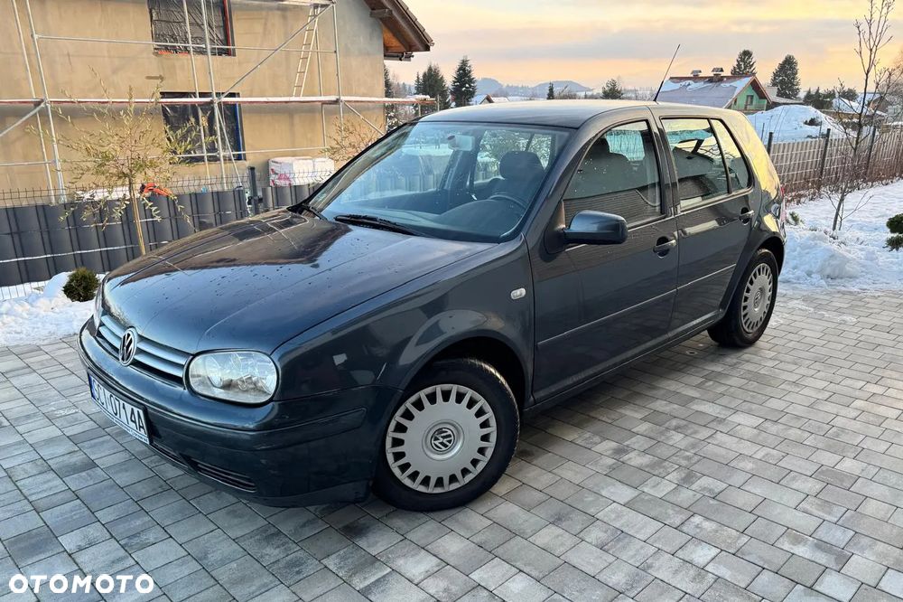 Volkswagen Golf 1.9 TDI Trendline - 1