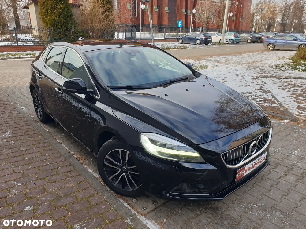 Volvo V40 D3 Inscription - 10
