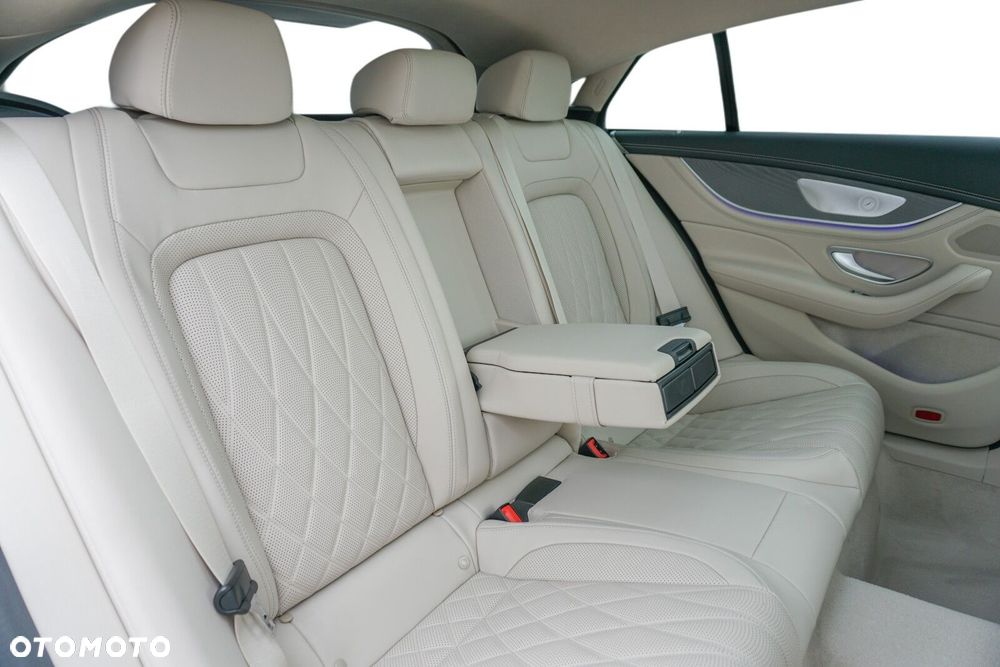 Mercedes-Benz AMG GT - 10