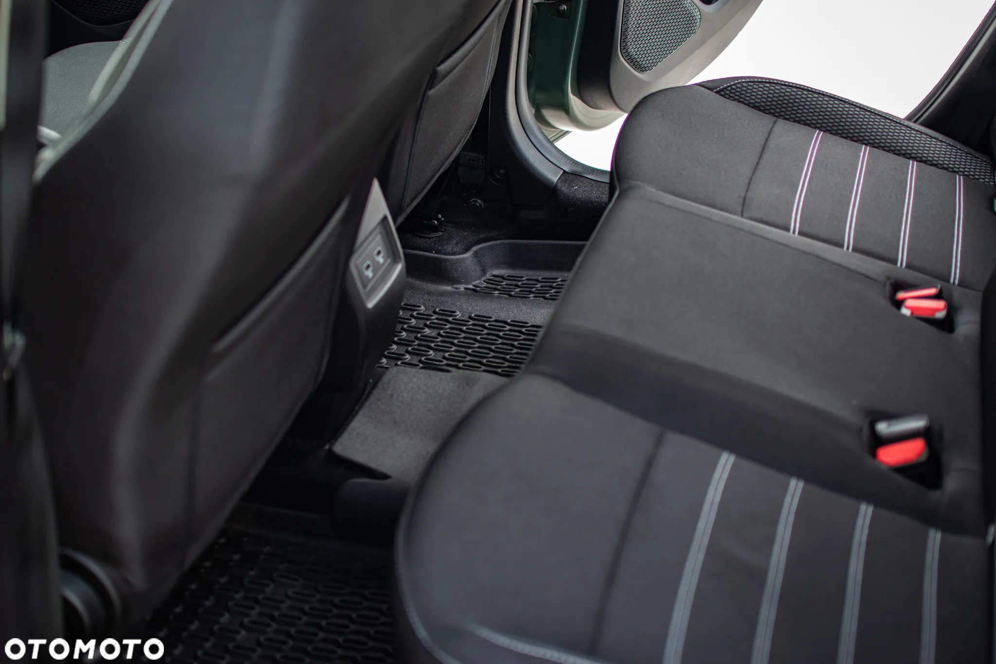 Dacia Duster 1.0 TCe Journey - 25