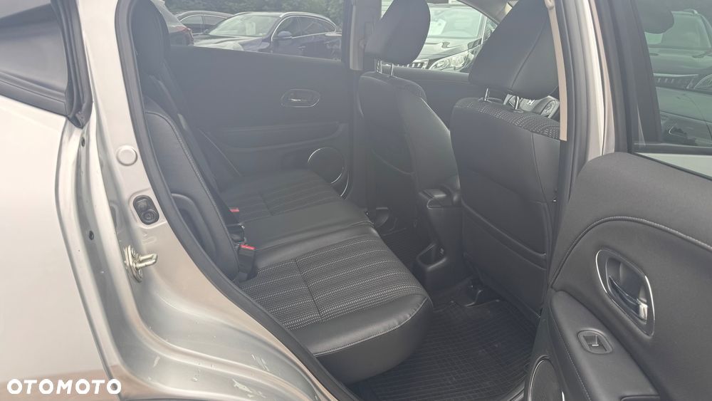 Honda HR-V 1.5 i-VTEC CVT Executive - 24