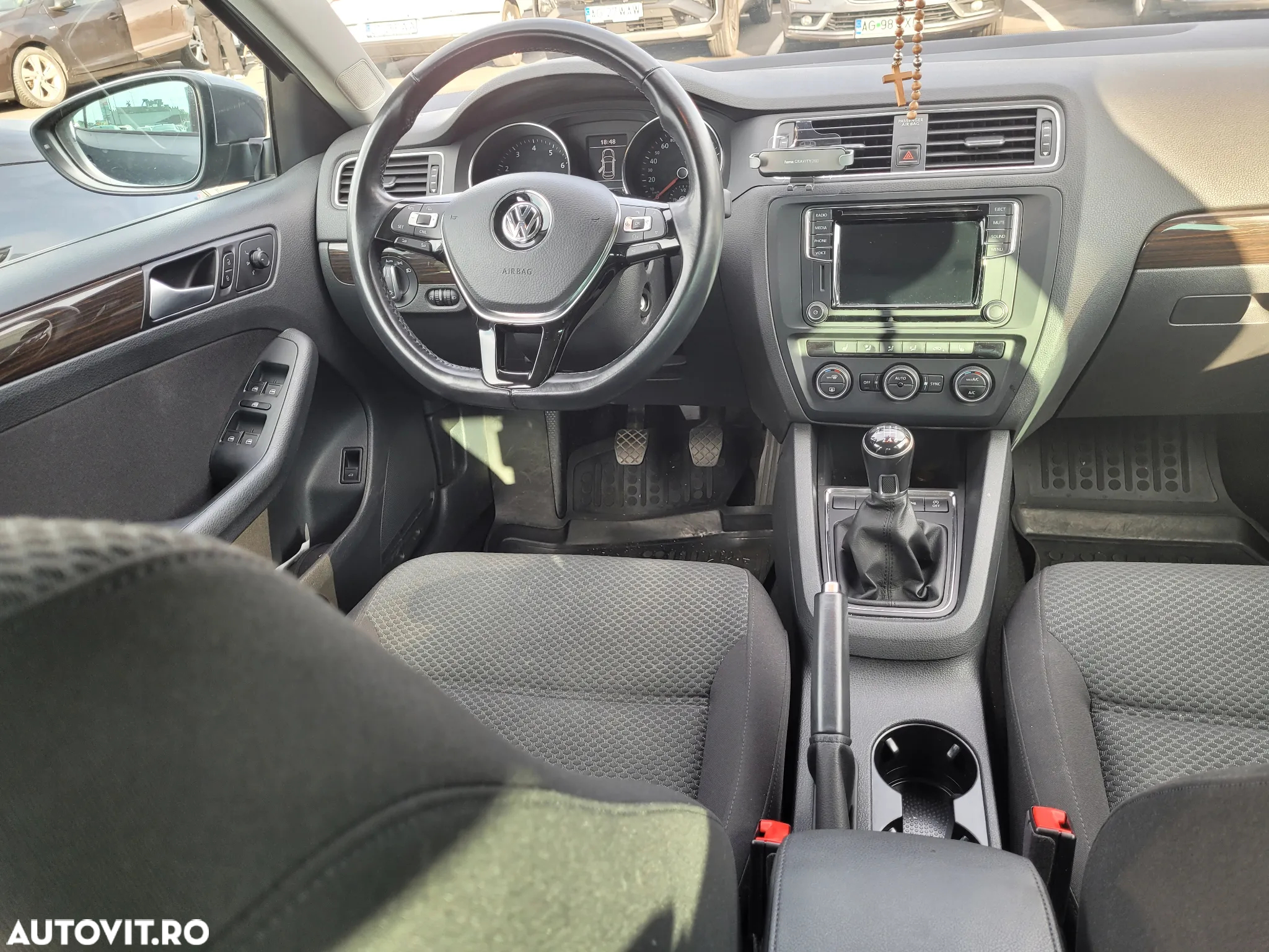 Volkswagen Jetta 1.2 TSI Trendline - 5