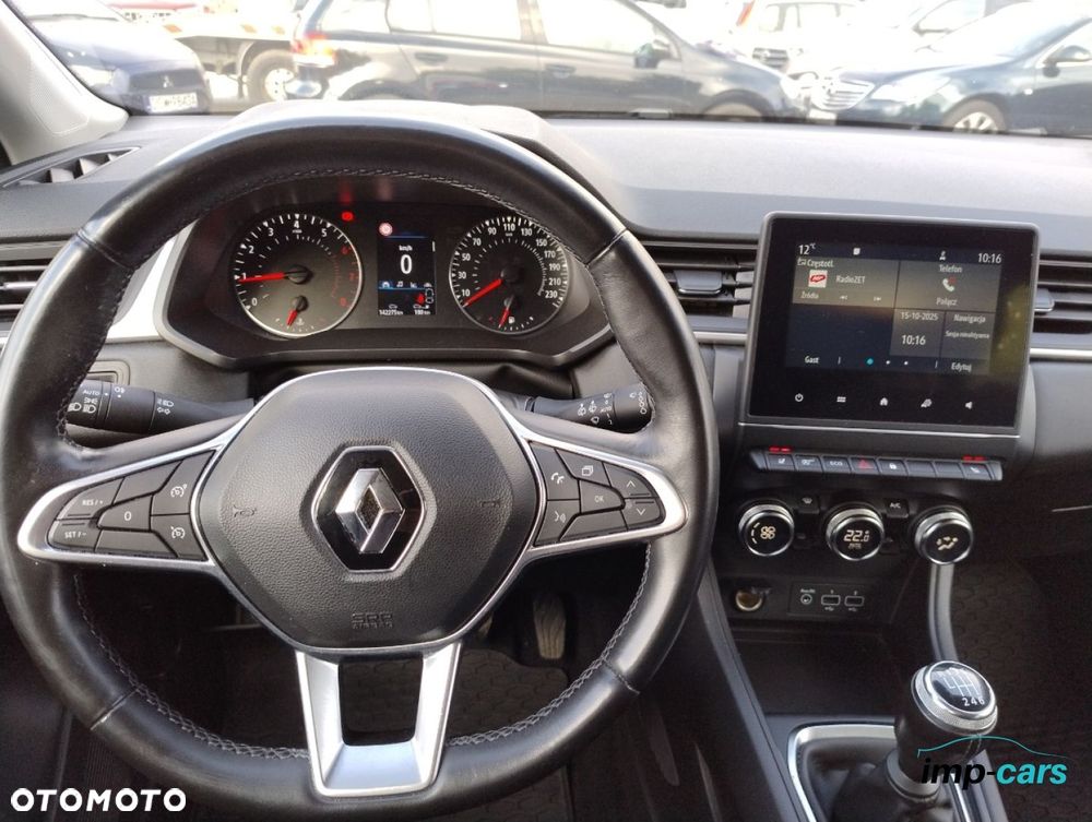 Renault Captur - 8