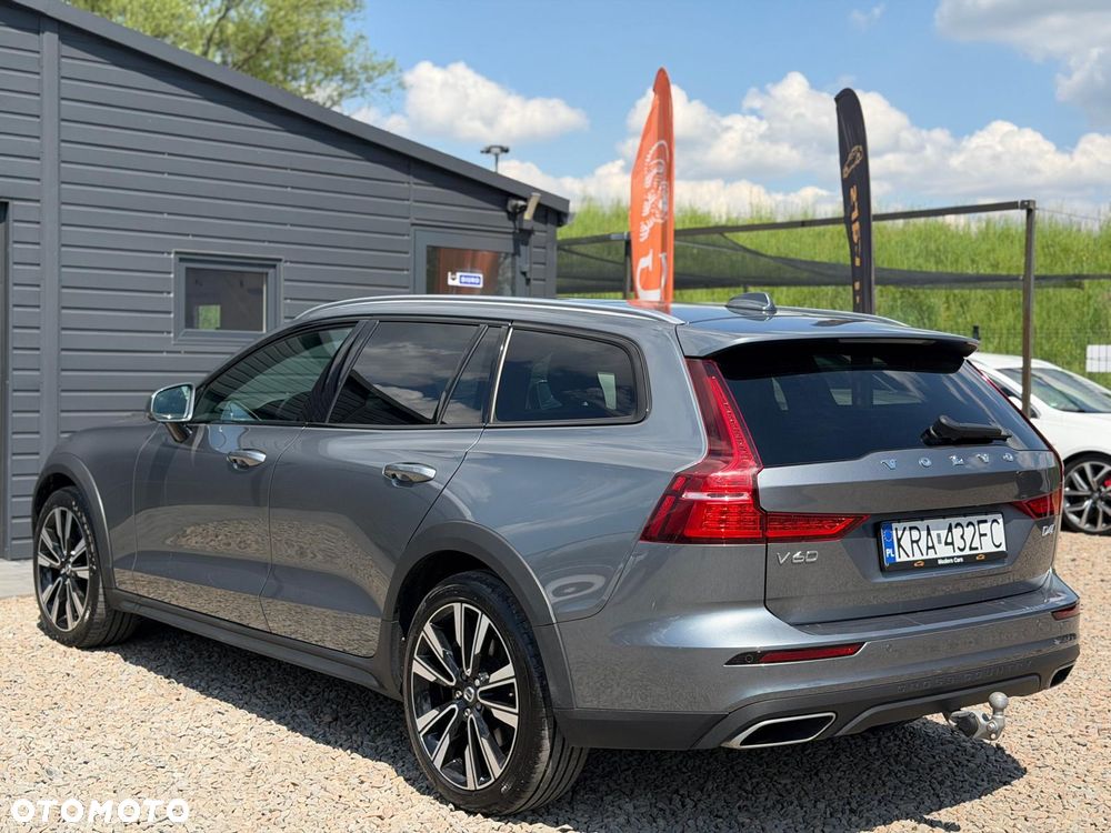 Volvo V60 Cross Country D4 AWD Geartronic Pro - 15