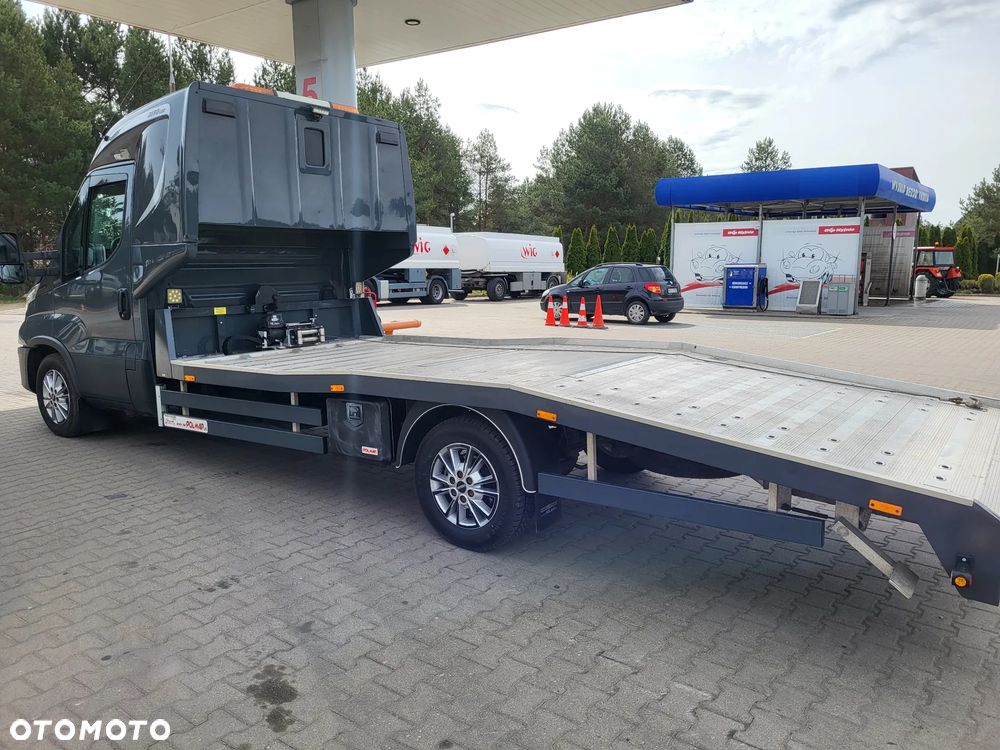 Iveco 35s18 - 19