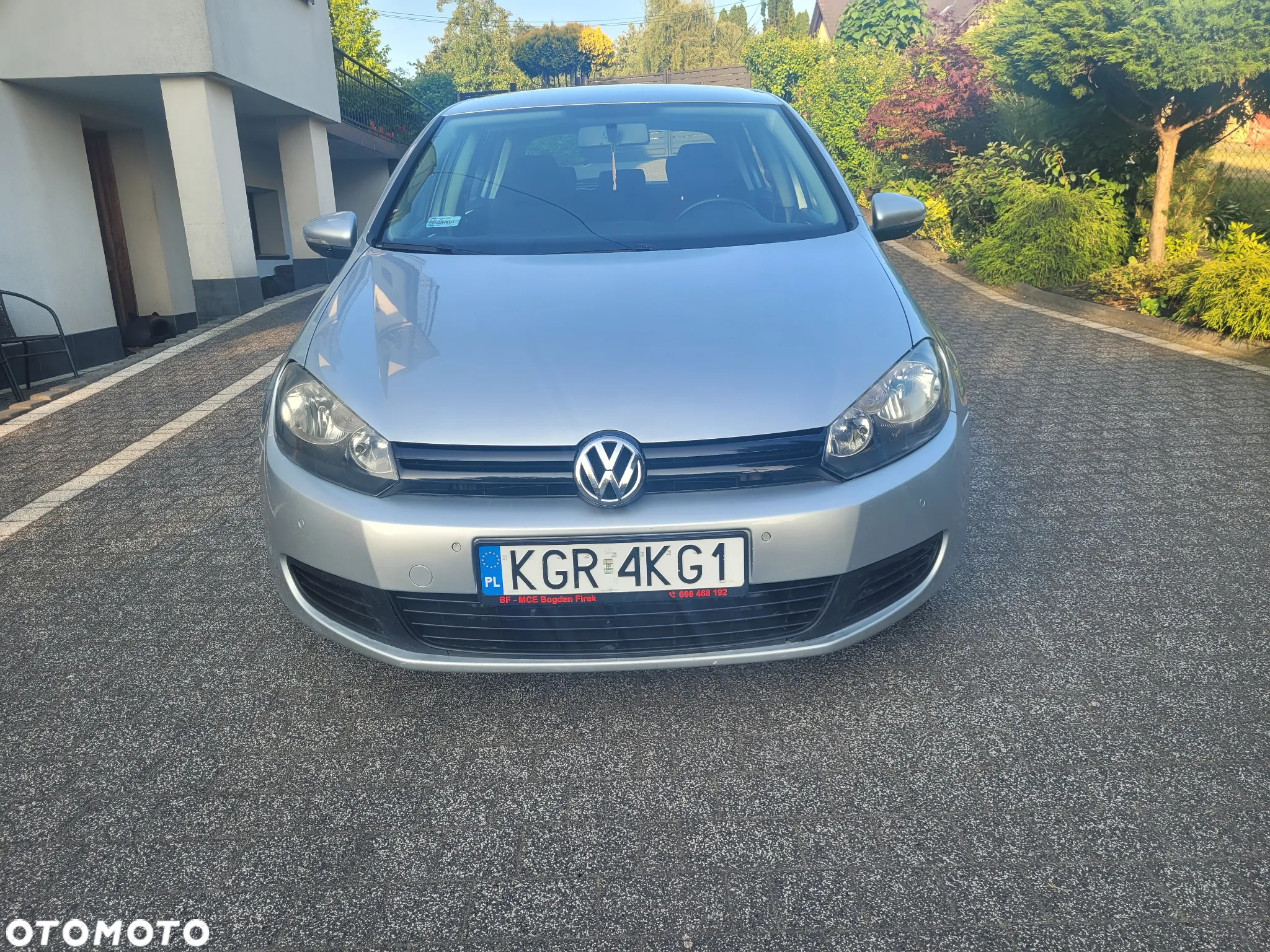 Volkswagen Golf 1.6 TDI BlueMotion Technology Comfortline - 12