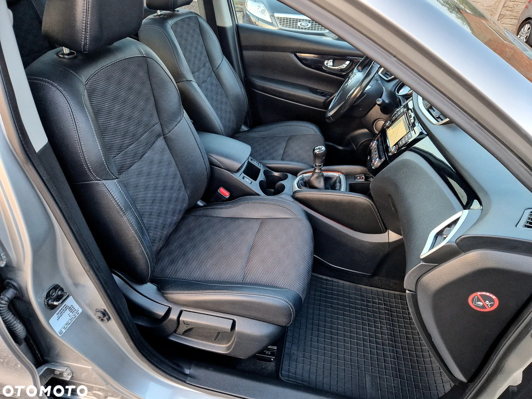 Nissan Qashqai 1.6 DCi Tekna - 17