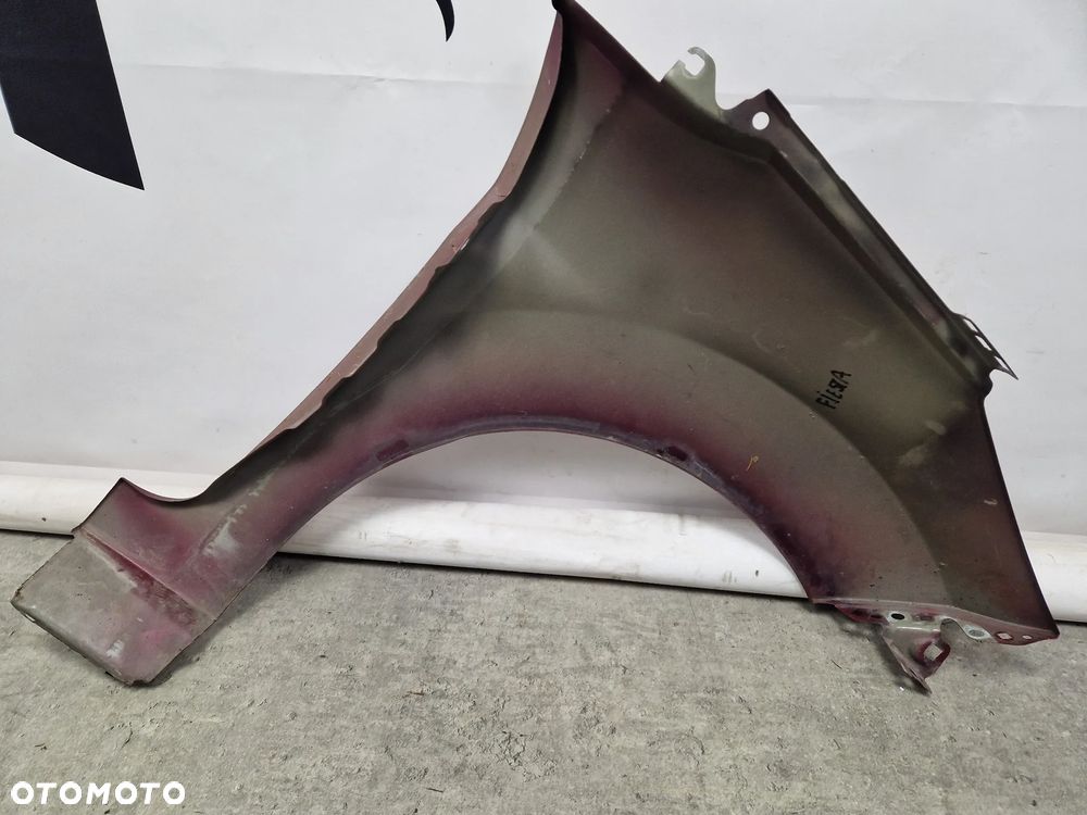 Błotnik przód przedni lewy Ford Fiesta MK7 - 8