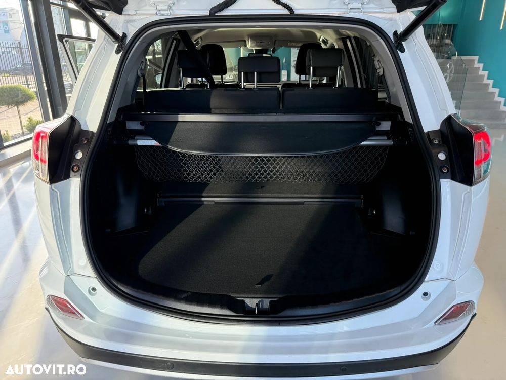 Toyota RAV4 2.5 4x4 Hybrid Executive - 21