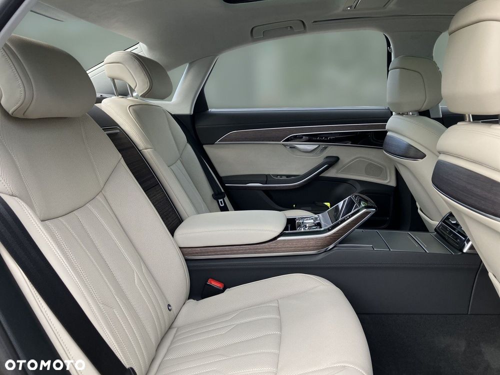 Audi A8 - 11