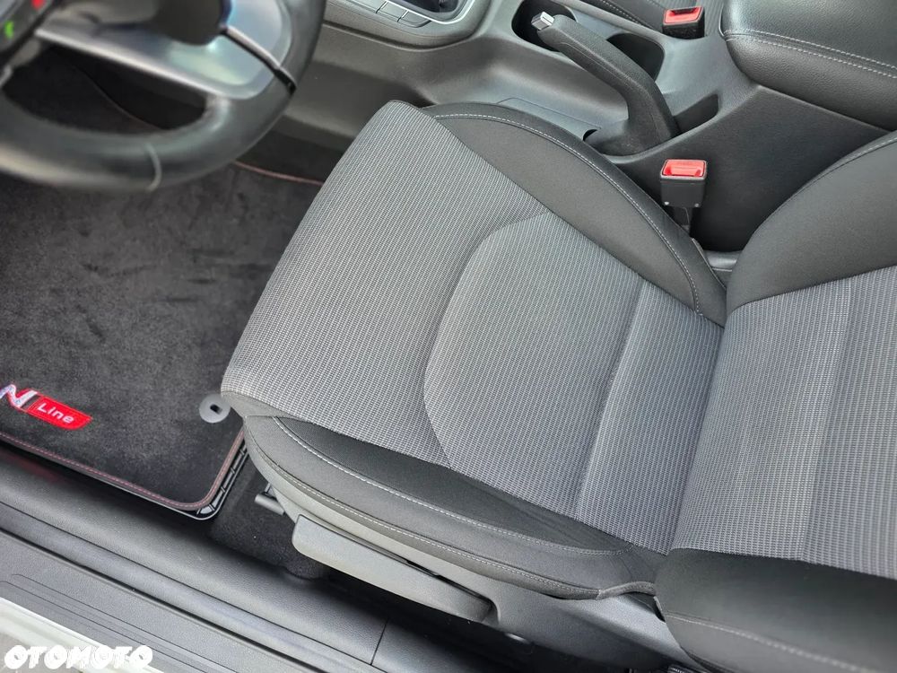 Hyundai i30 - 22