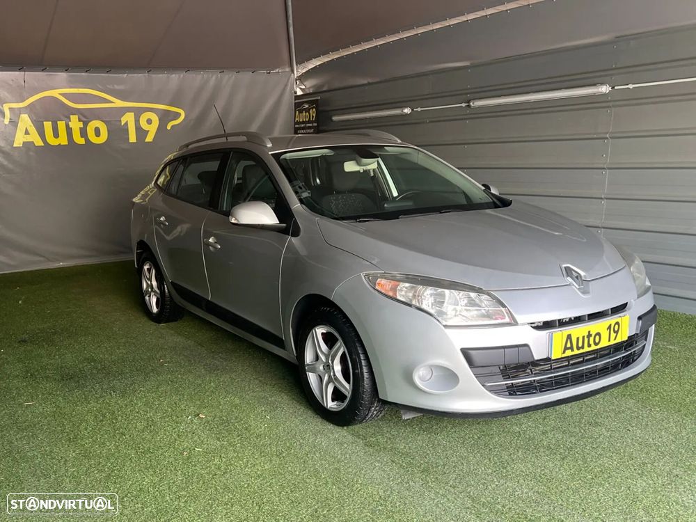 Renault Mégane Sport Tourer ENERGY dCi 110 EXPERIENCE - 1