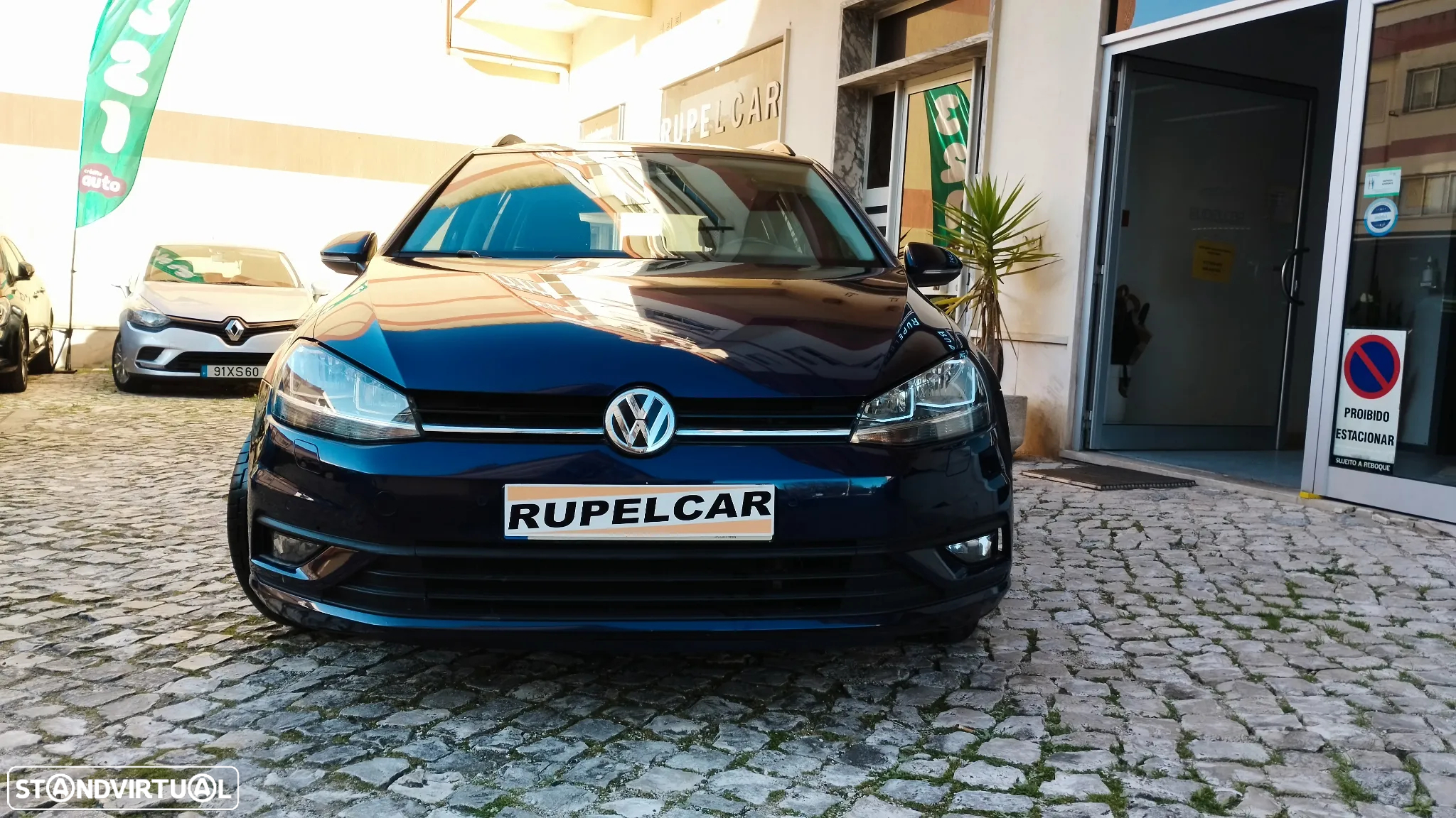 VW Golf Variant 1.6 TDi Confortline - 2