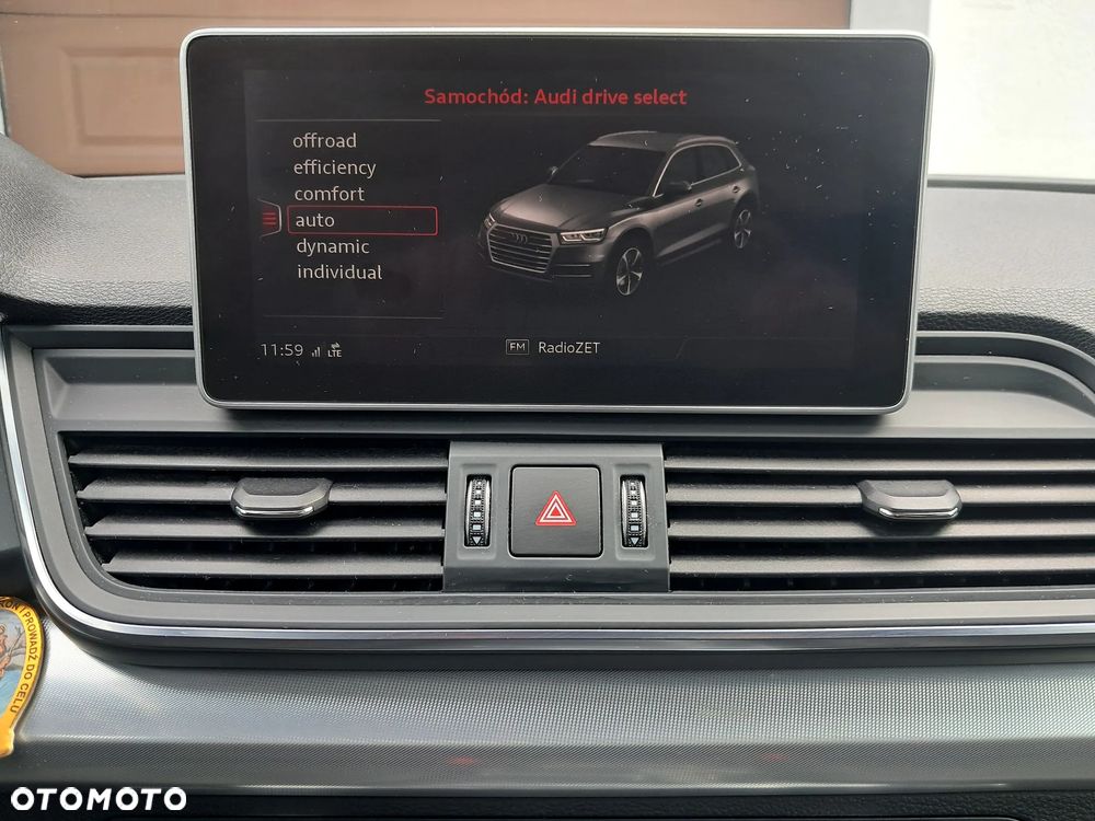 Audi Q5 40 TDI quattro S tronic sport - 24