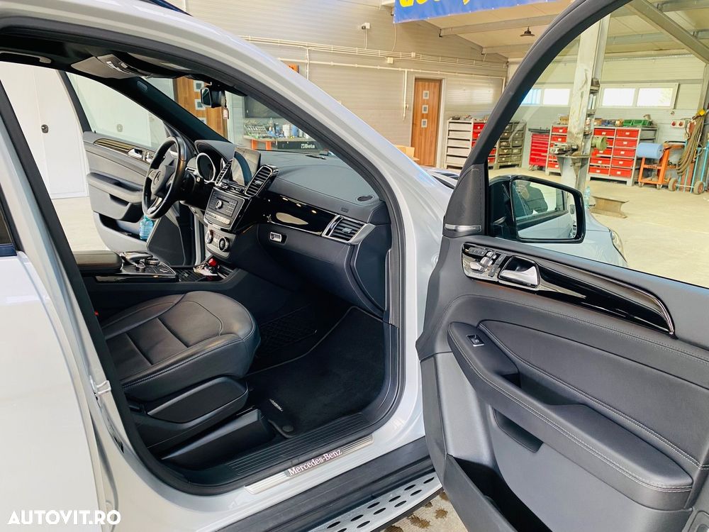 Mercedes-Benz GLE 350 d 4MATIC 9G-TRONIC AMG Line - 11