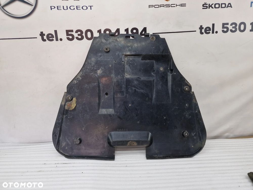 MAZDA 6 02-08 OSŁONA / PŁYTA POD SILNIK , NR GP9A 56111 / GP9A 56110 / GR4H 56110 , NR AUKCJI OSŁ557 - 8