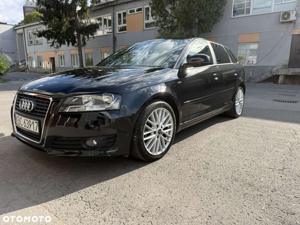 Audi A3 Sportback - 16