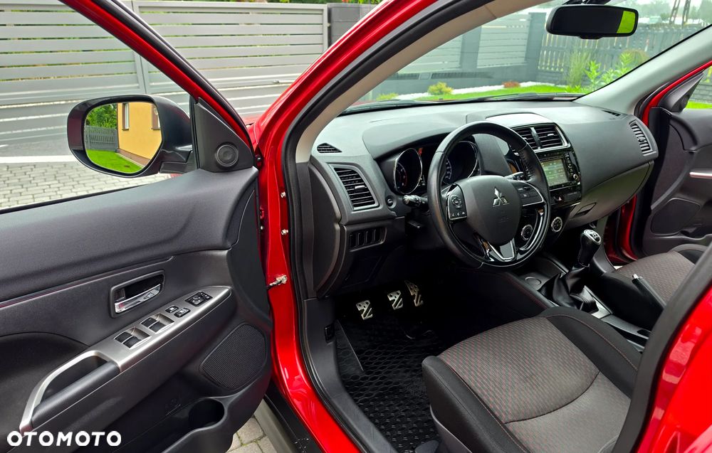 Mitsubishi ASX 1.6 Intense Plus Blue Edition - 24