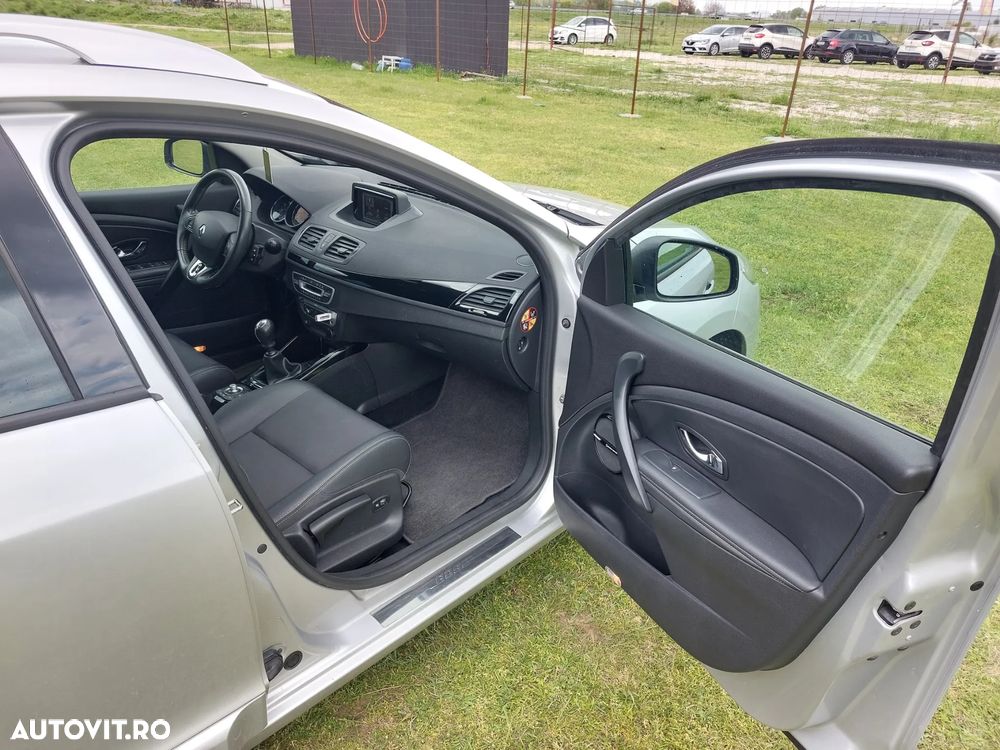 Renault Megane ENERGY dCi 110 Start & Stop Bose Edition - 8