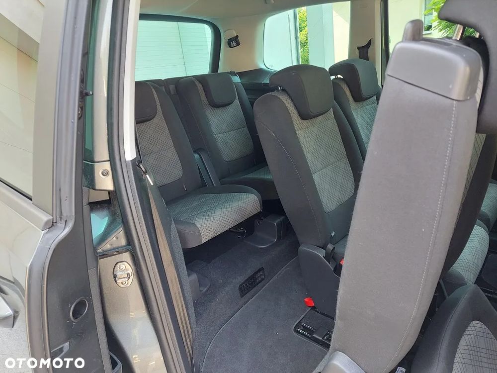 Volkswagen Sharan 2.0 TDI 4MOTION (BlueMotion Technology) Trendline - 13