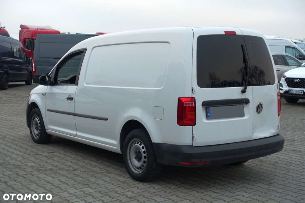 Volkswagen Caddy Maxi - 5