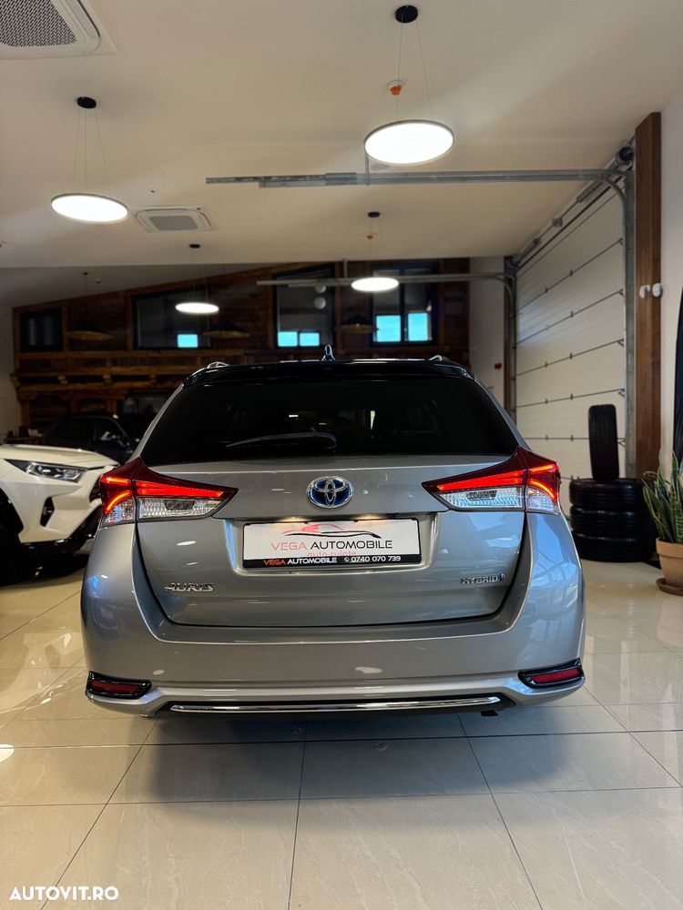Toyota Auris 1.8 VVT-i Hybrid Automatik Touring Sports Team Deutschland - 39