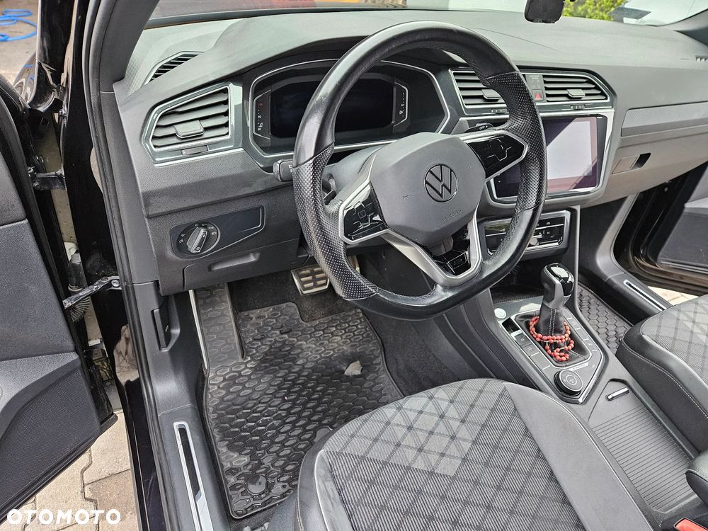 Volkswagen Tiguan 2.0 TDI SCR 4Mot R-Line DSG - 13