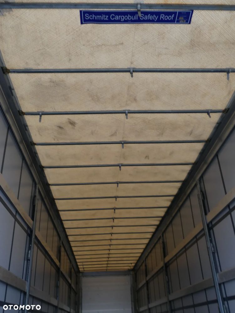 Schmitz Cargobull MEGA / FIRANKA / OŚ PODNOSZONA / OGUMIENIE 80% / - 31