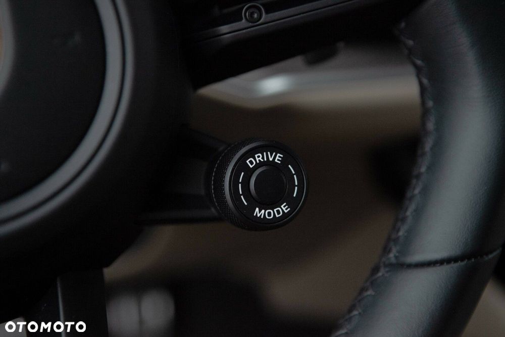 Porsche Cayenne - 28