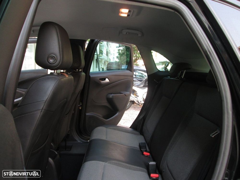 Opel Crossland X 1.2 T Edition - 14