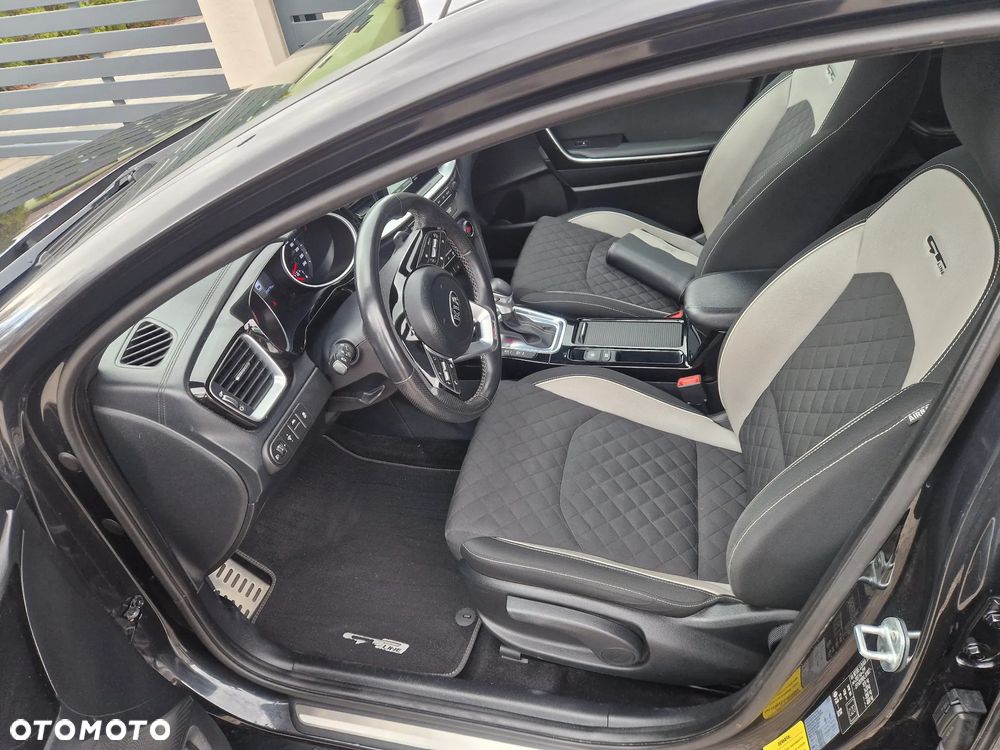 Kia ProCeed 1.6 CRDi DCT7 SCR GT LINE - 6