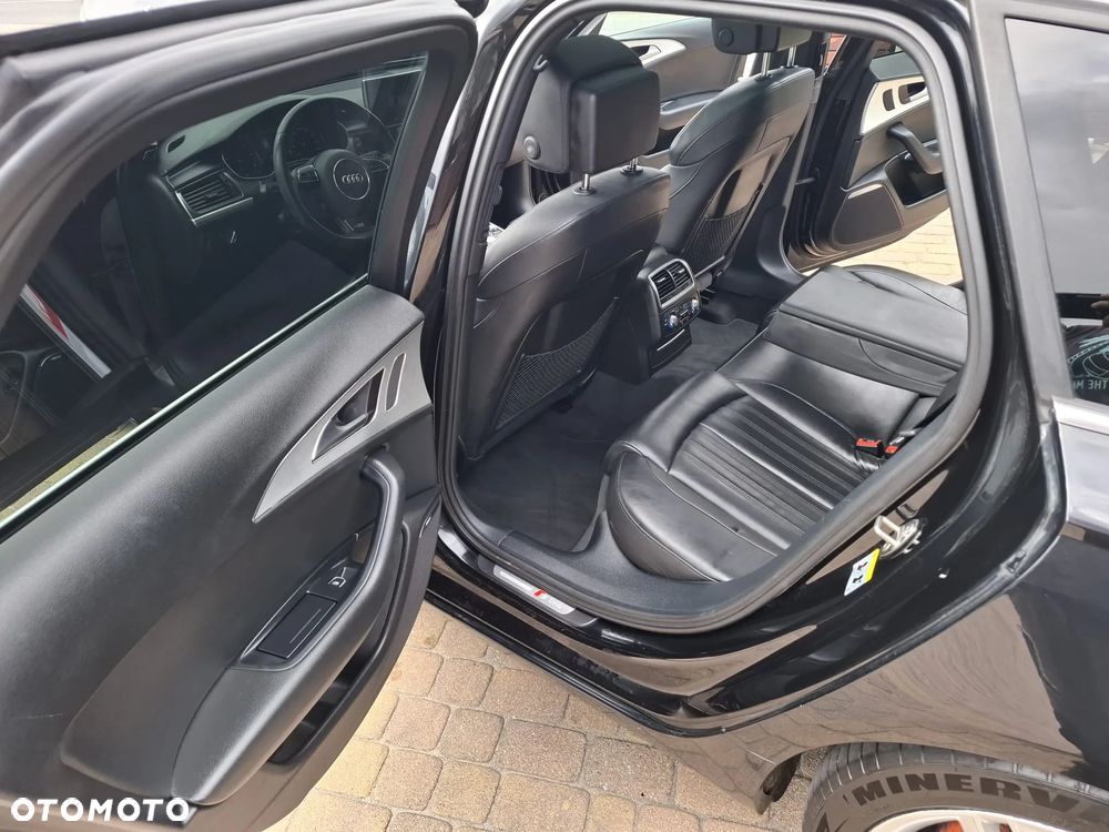 Audi A6 Avant - 11