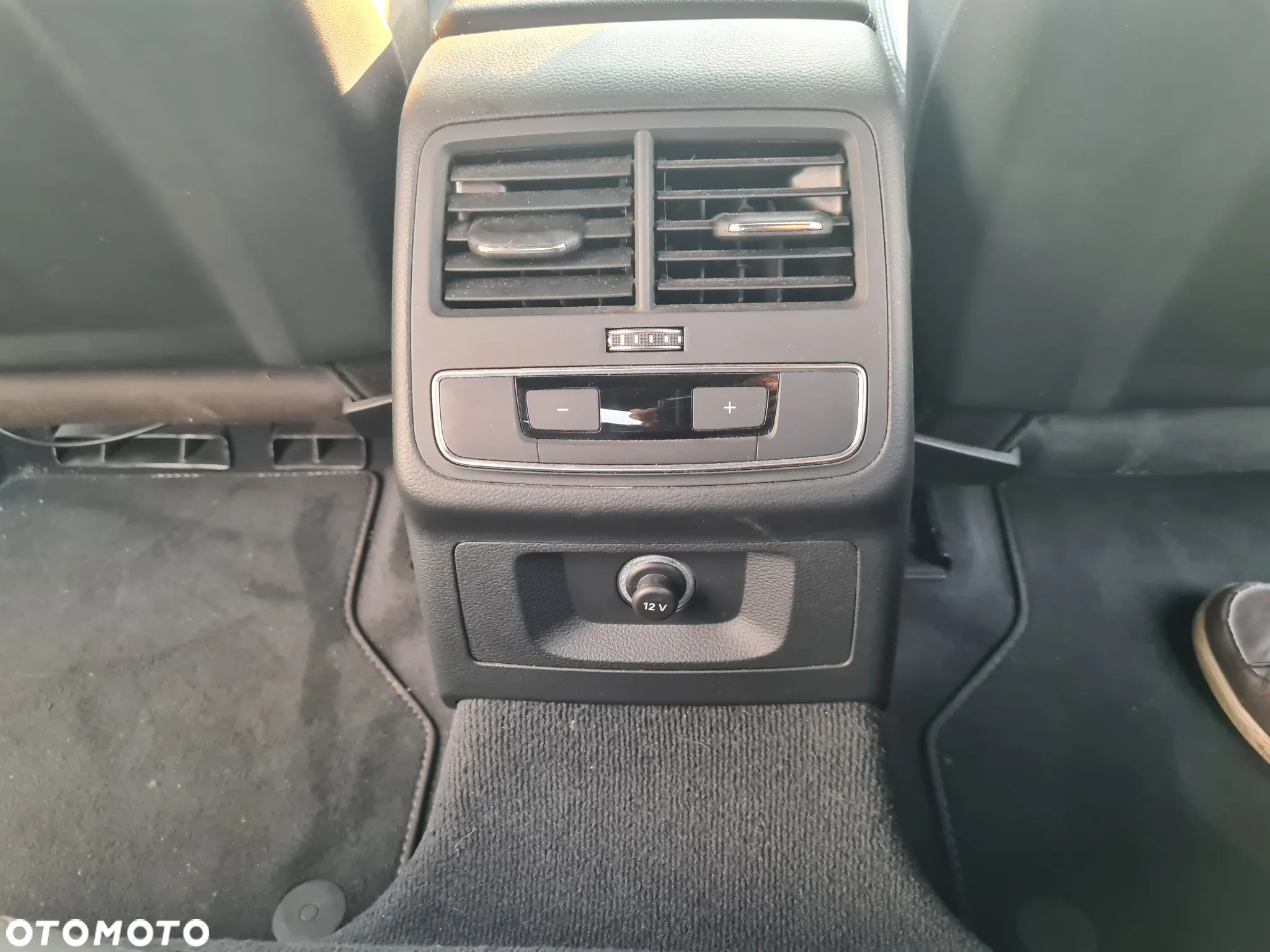 Audi A5 2.0 TDI Quattro S tronic - 15