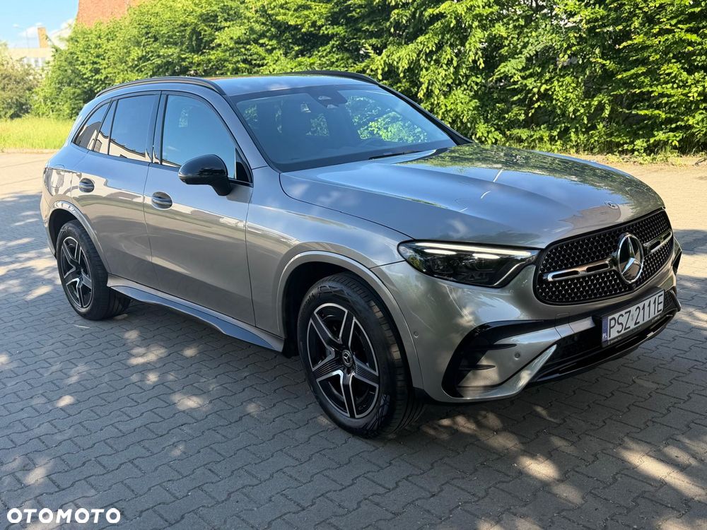 Mercedes-Benz GLC 300 de 4-Matic AMG Line - 35