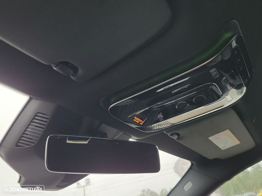 Mercedes-Benz E 220 d - 23