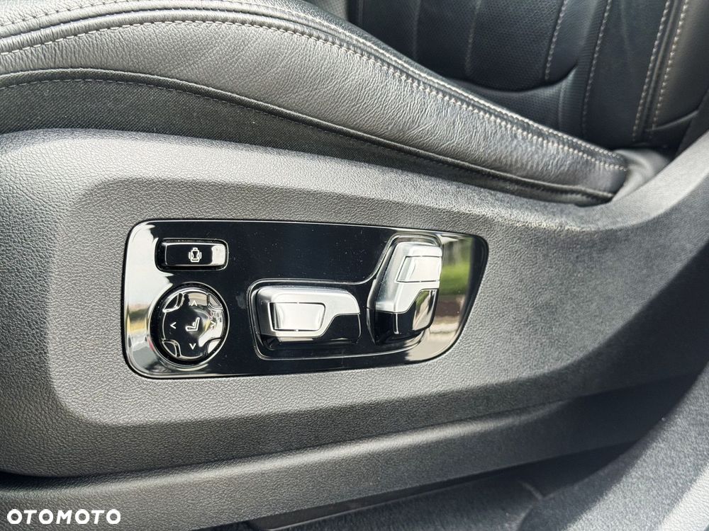 BMW X6 - 35