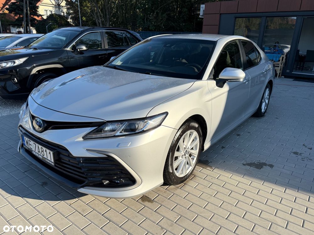 Toyota Camry 2.5 Hybrid Comfort CVT - 2