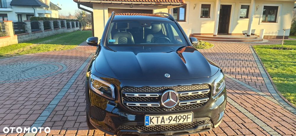 Mercedes-Benz GLB 200 Progressive 7G-DCT - 1