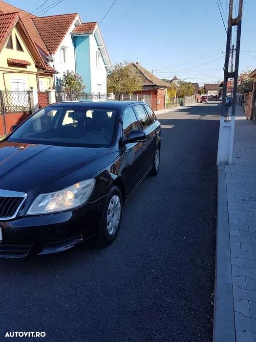 Skoda Octavia - 2