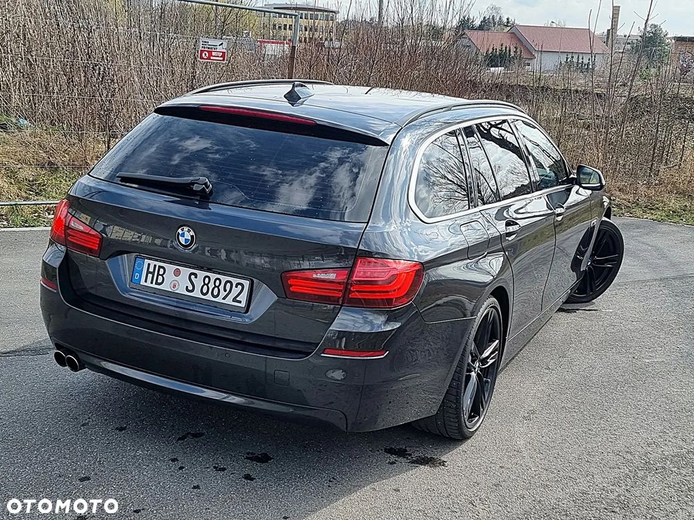 BMW Seria 5 520d Luxury Line sport - 11