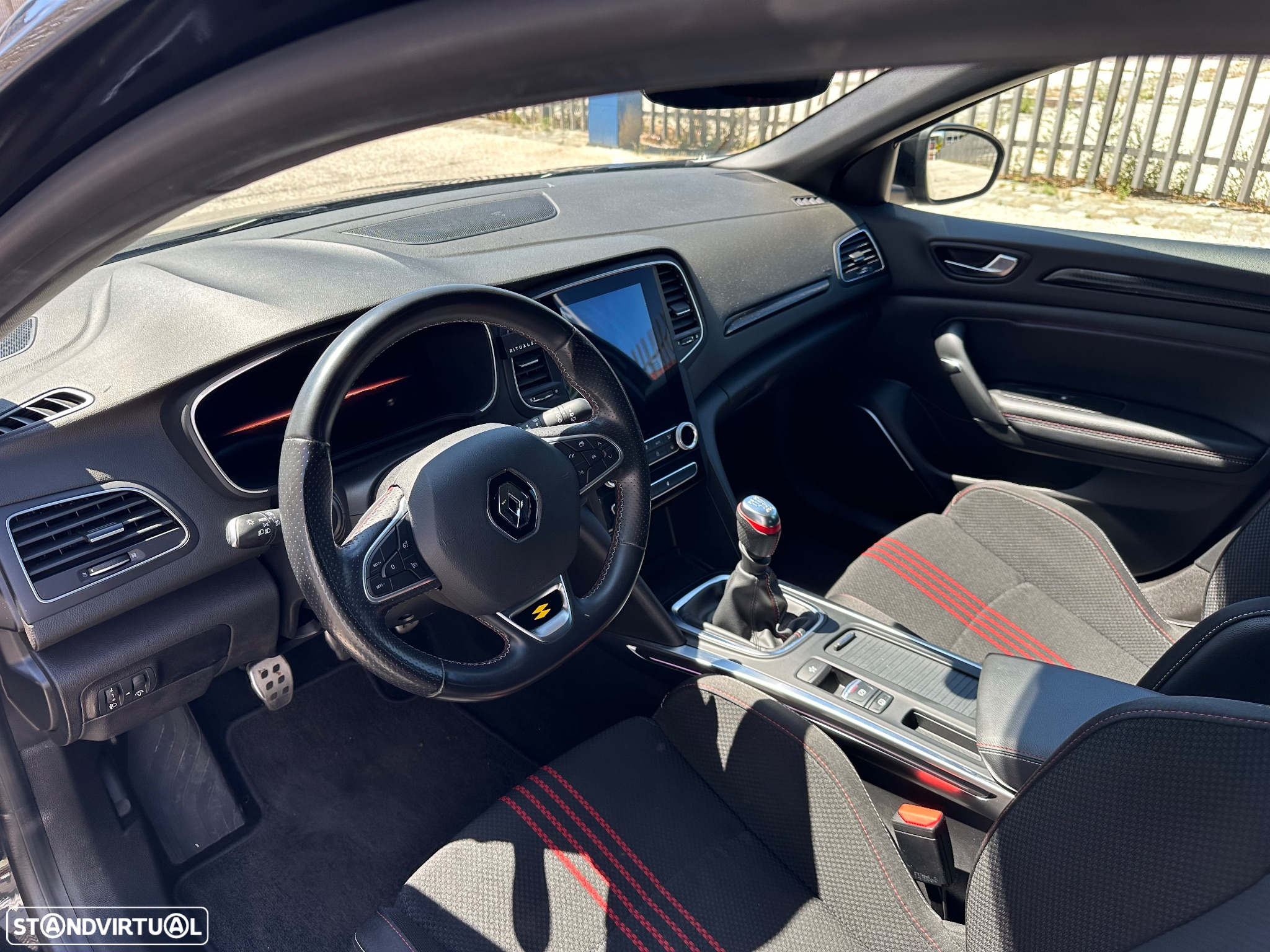 Renault Mégane 1.5 Blue dCi R.S. Line - 5
