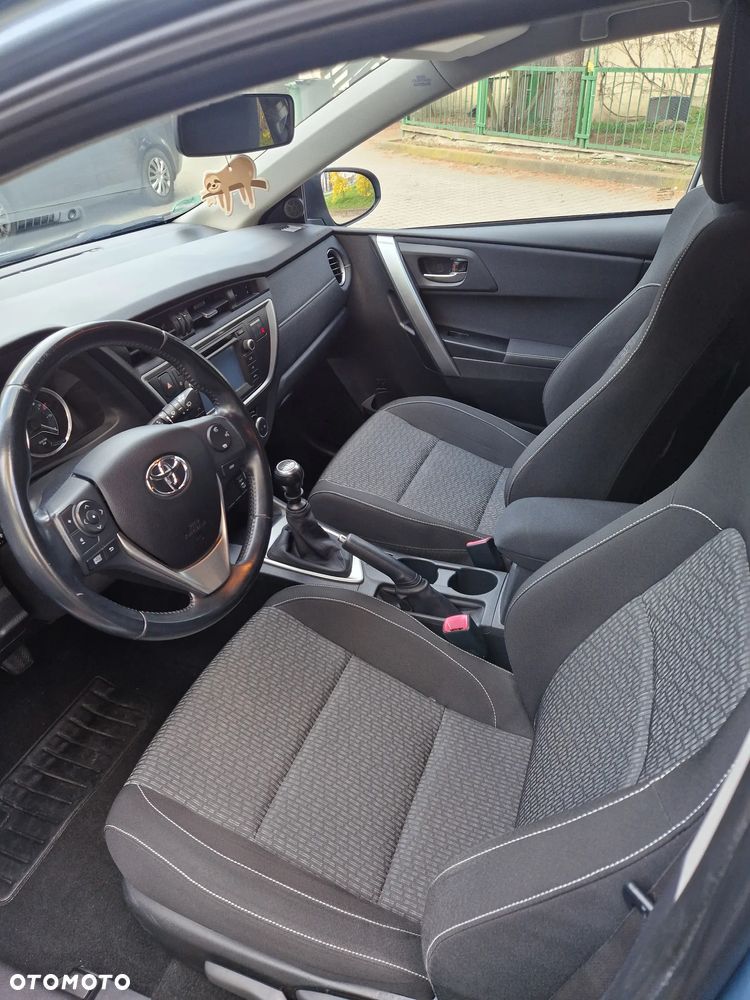 Toyota Auris 1.33 VVT-i Comfort - 14
