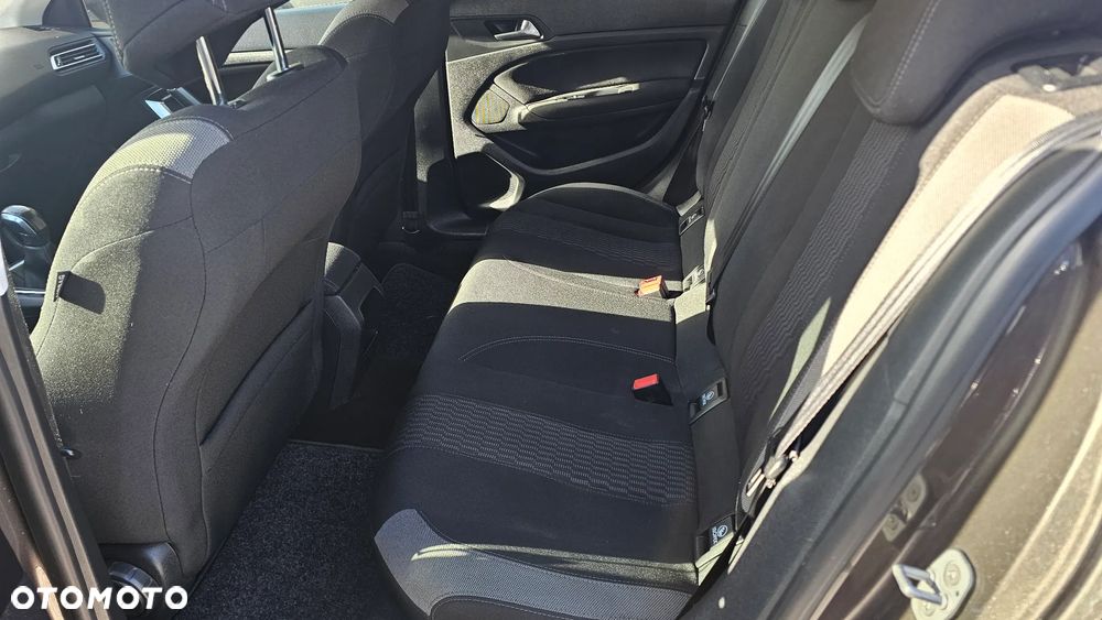 Peugeot 308 PureTech 110 Stop & Start Style - 16