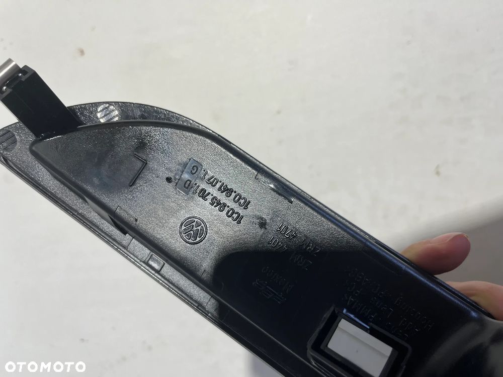 Lampa światło przeciwmgielne tył VW New Beetle Lift 1C0945701D 2005-2010r NOWY - 4