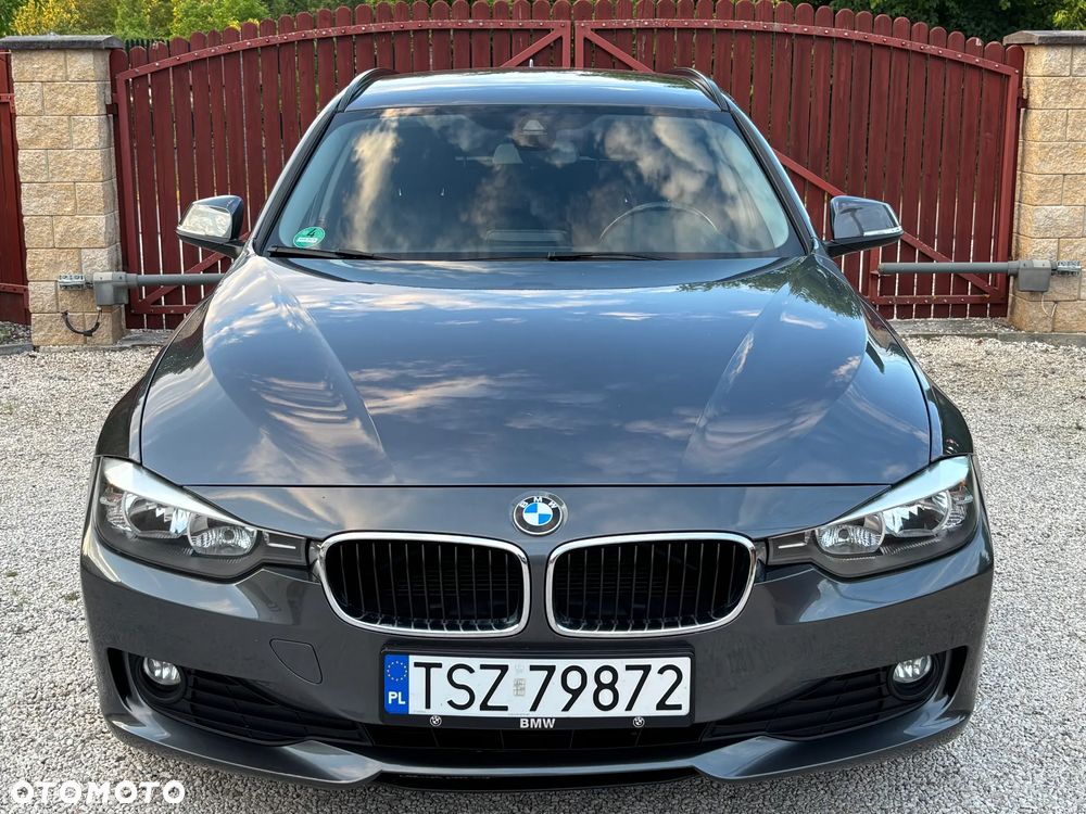 BMW Seria 3 - 16