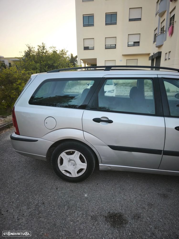 Ford Focus SW - 4