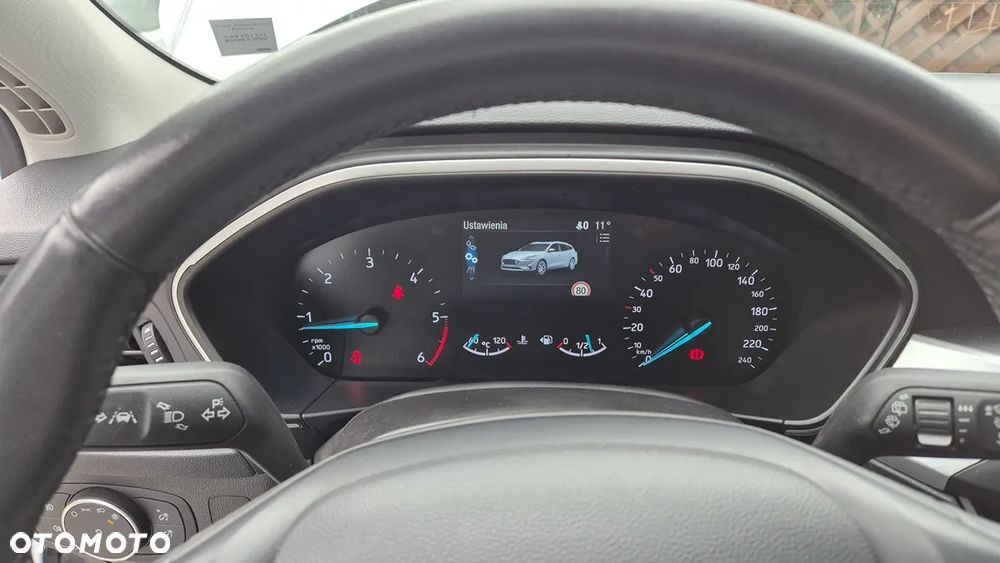 Ford Focus 1.5 EcoBlue Connected - 10