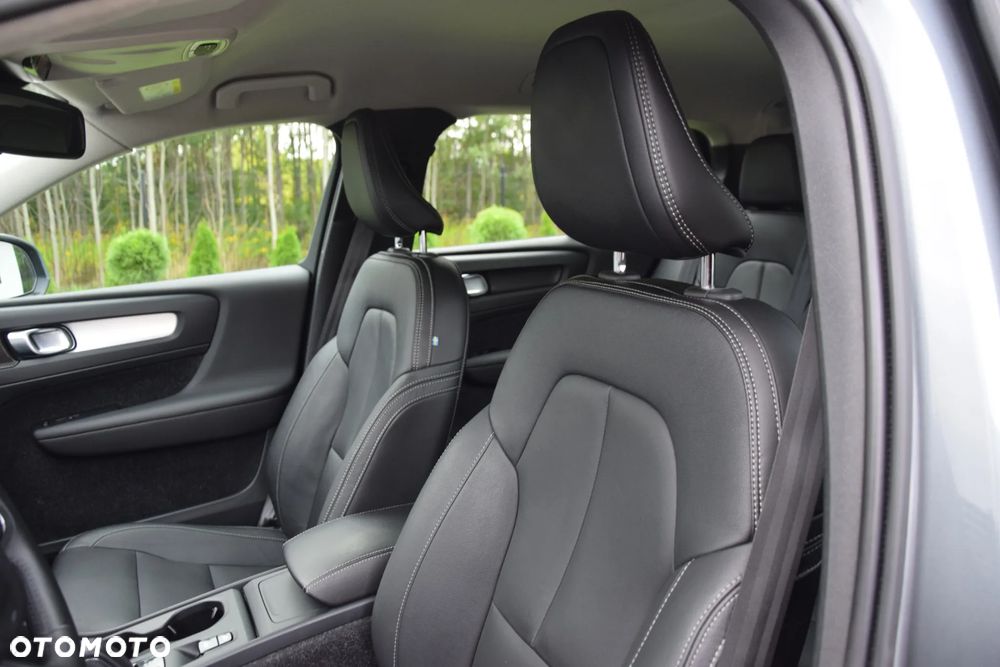Volvo XC 40 D3 Geartronic Momentum - 26