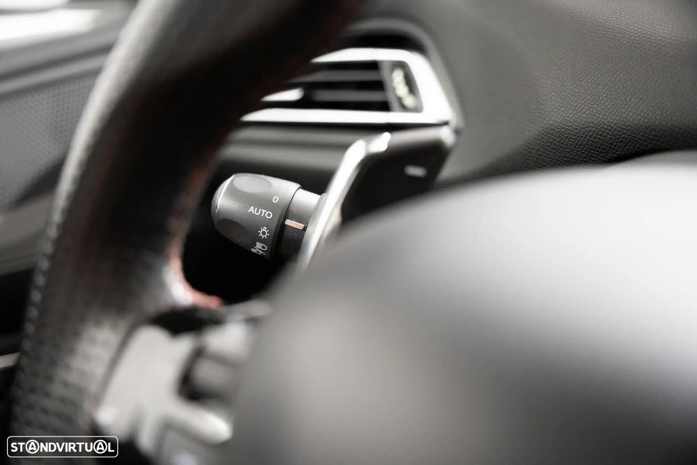 Peugeot 308 SW - 14